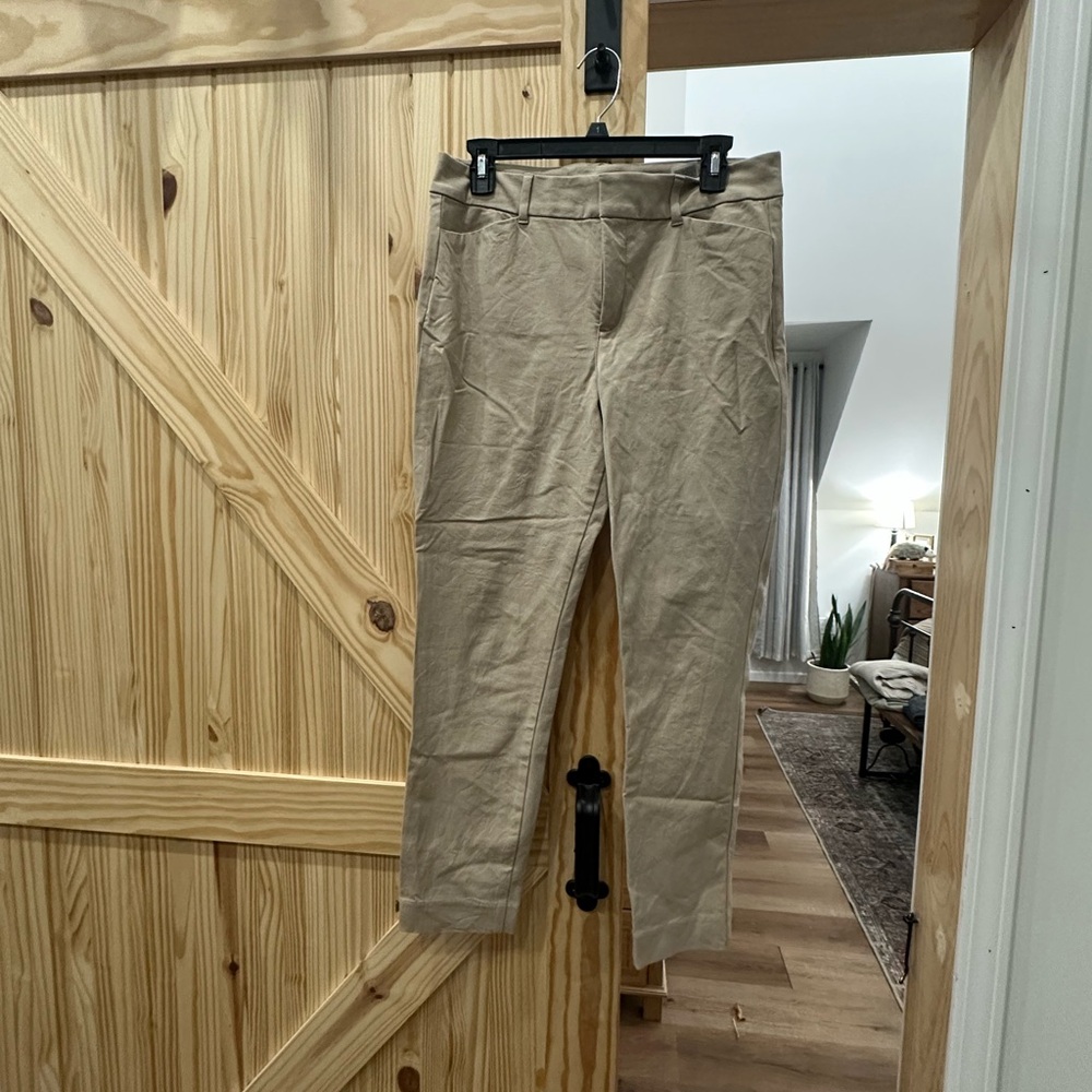 Old Navy High-Rise Pixie Pants